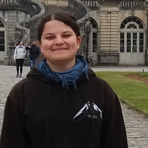 Caroline - Prof de lettres classiques - Le Syndicat