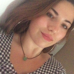 Léïa - Prof de français - Hennebont