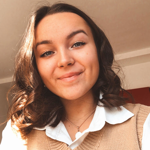 LAURA - Prof d'anglais - Landes