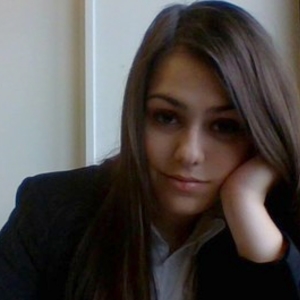 Sarah - Prof d'aide aux devoirs - Saint-Cyr-sur-Loire