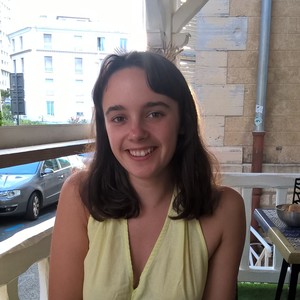Noémi - Prof de philosophie - Paris 4e