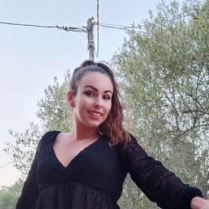 Lea - Prof de français - Vidauban