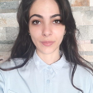 Ines - Prof de français - Quincy-sous-Sénart