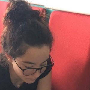 Jill - Prof de français - Lyon