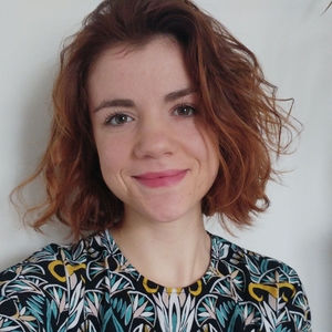 Flora - Prof d'aide aux devoirs - Angers