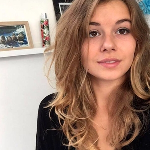Eden - Prof de français - Paris