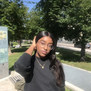 Michelle - Prof de français - Troyes