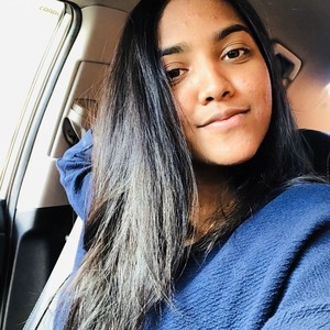 Lakshita - Prof d'anglais - Versailles