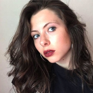 Elodie - Prof d'anglais - Olonne-sur-Mer