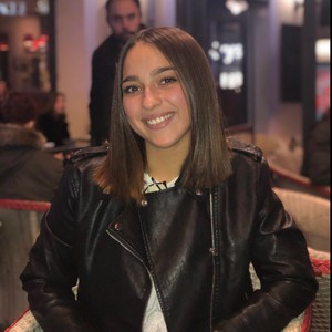 Fanny - Prof d'aide aux devoirs - Frontignan