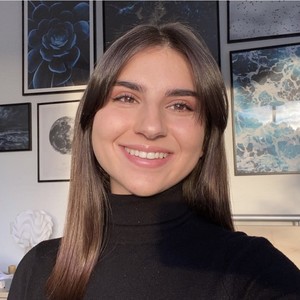 Lisa - Prof d'anglais - La Garde