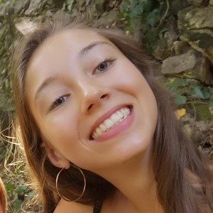 Marine - Prof d'anglais - Villelongue-dels-Monts