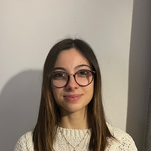 Léane - Prof d'aide aux devoirs - Sainte-Geneviève-des-Bois