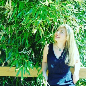 Léa - Prof de maths - Mably