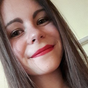 Fleur - Prof d'aide aux devoirs - Villeneuve-d'Ascq