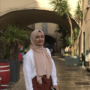 Asraa - Prof de maths - Joué-lès-Tours