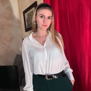Emma - Prof d'italien - Reims