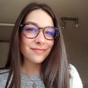 Léna - Prof de maths - Orléans