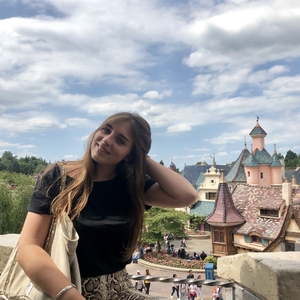 Elora - Prof d'aide aux devoirs - Nice