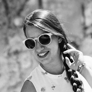 Laura - Prof d'aide aux devoirs - Vert-Saint-Denis