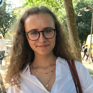 Pauline - Prof d'histoire - Saint-Médard-en-Jalles