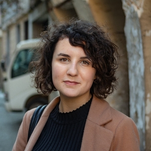 Emma - Prof d'histoire - géo - Rouen