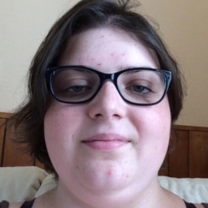 Laura - Prof de soutien scolaire - Luisant