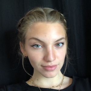 Clémence - Prof de physique - Agnin