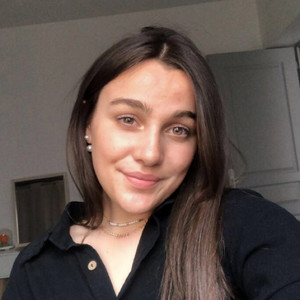 Lola - Prof d'aide aux devoirs - Amiens