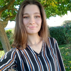 Juliette - Prof d'aide aux devoirs - Angers