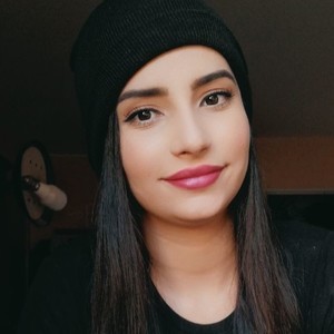 Warda - Prof de traduction - arabe - Dijon