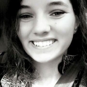Laura - Prof de maths - Douai