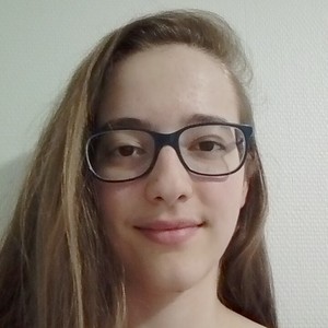 Estelle - Prof de maths - Antony