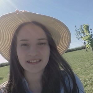 Caroline - Prof d'économie - Castres