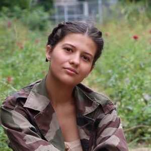 Flore - Prof de français - Champs-sur-Marne