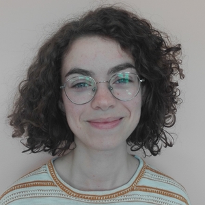Julia - Prof d'aide aux devoirs - Lyon