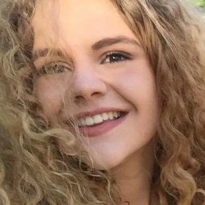 Ella - Prof d'aide aux devoirs - Gentilly
