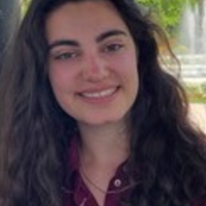 Pauline - Prof d'aide aux devoirs - Paris