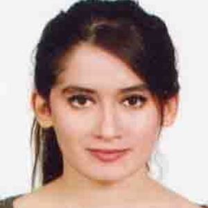 Hinda - Prof de maths - Paris