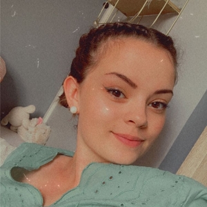 Chloé - Prof d'aide aux devoirs - Boulogne-sur-Mer