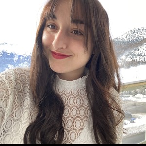 Agathe - Prof d'anglais - Grenoble