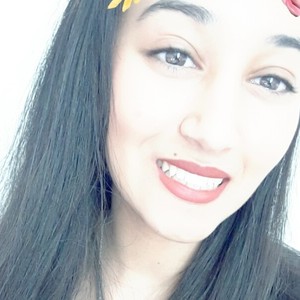 Yasmine - Prof d'anglais - Stains