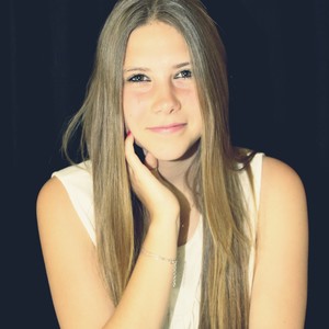 Mélissa - Prof de français - Jonquerettes