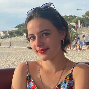 Emma - Prof de maths - Brou-sur-Chantereine