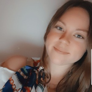 Clara - Prof de français - Pau