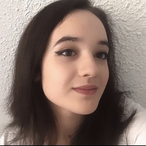 Celia - Prof de français - Nice