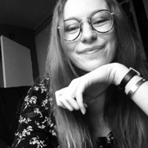 Pauline - Prof de français - Menucourt