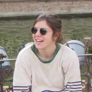 Julie - Prof de français - Attilly
