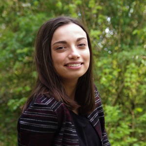Romane - Prof de maths - Angers
