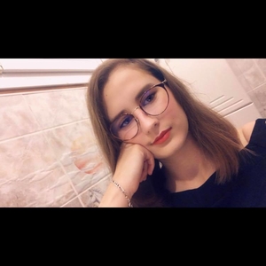 Delphine - Prof de maths - Olivet